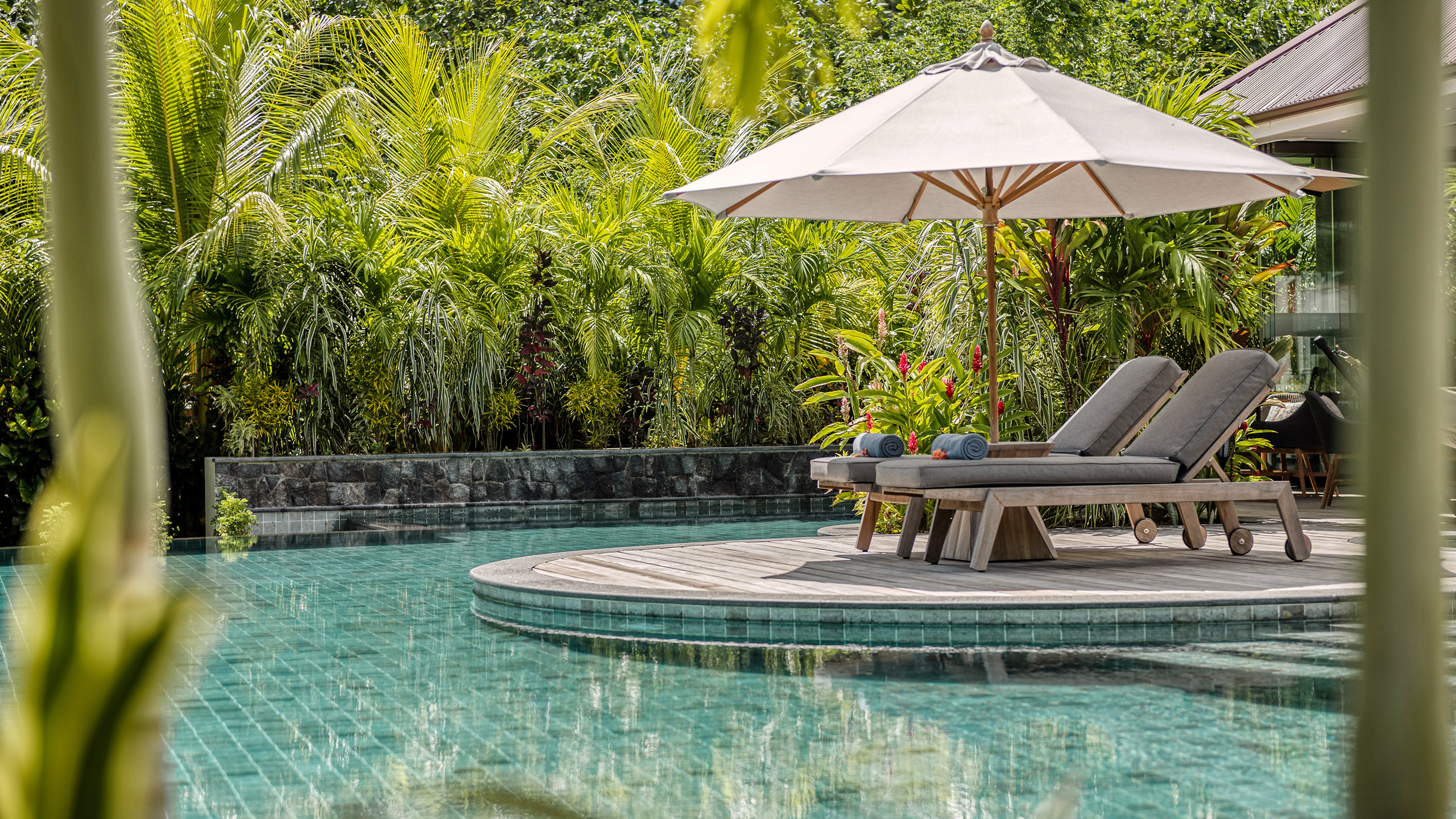 Book-Luxury-Accommodation-Praslin-Seychelles-scaled Luxury Villa for hire with Fine Dining in Seychelles